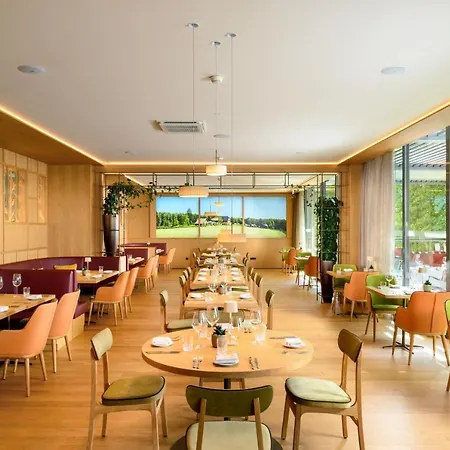 Four Points By Sheraton Mons 4* Ljubljana