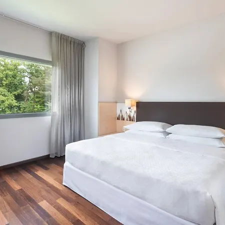 Hotel Four Points By Sheraton Mons Lubiana