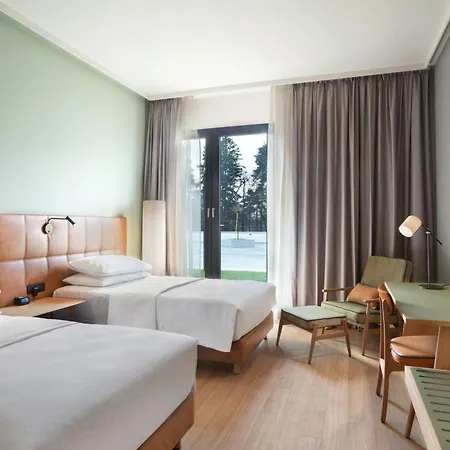 Hotel Four Points By Sheraton Mons