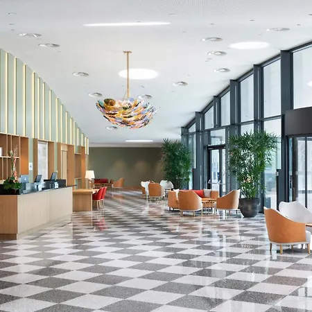Four Points By Sheraton Mons Hotel 4*