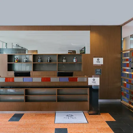 Hotel Four Points By Sheraton Mons 4*