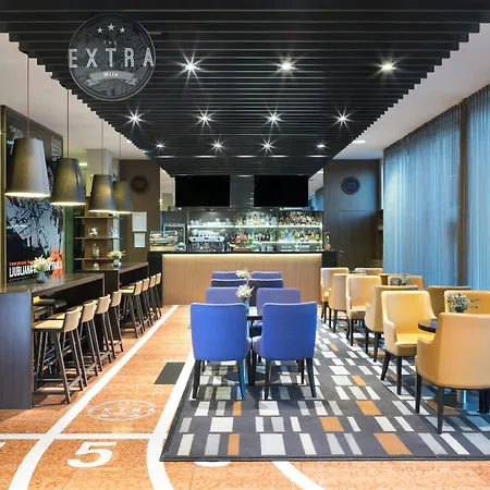 Four Points By Sheraton Mons 4*