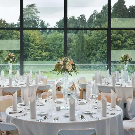 Hotel Four Points By Sheraton Mons