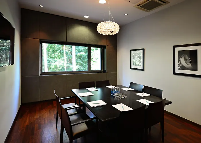 Four Points By Sheraton Mons 4* Laibach