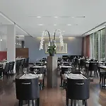 Four Points By Sheraton Mons Hotell