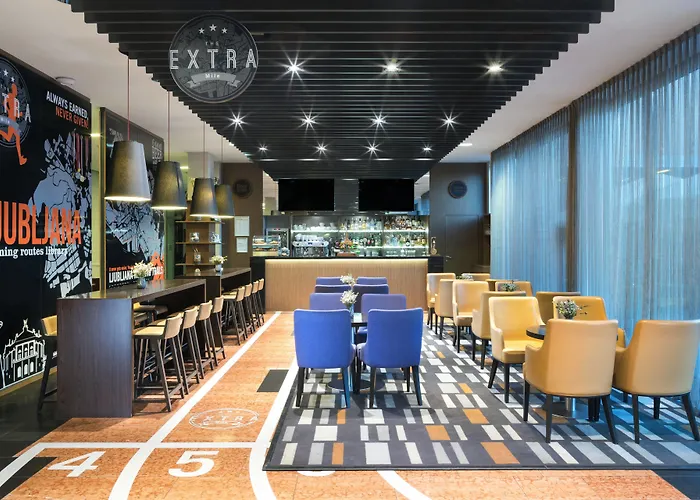 Four Points By Sheraton Mons 4*